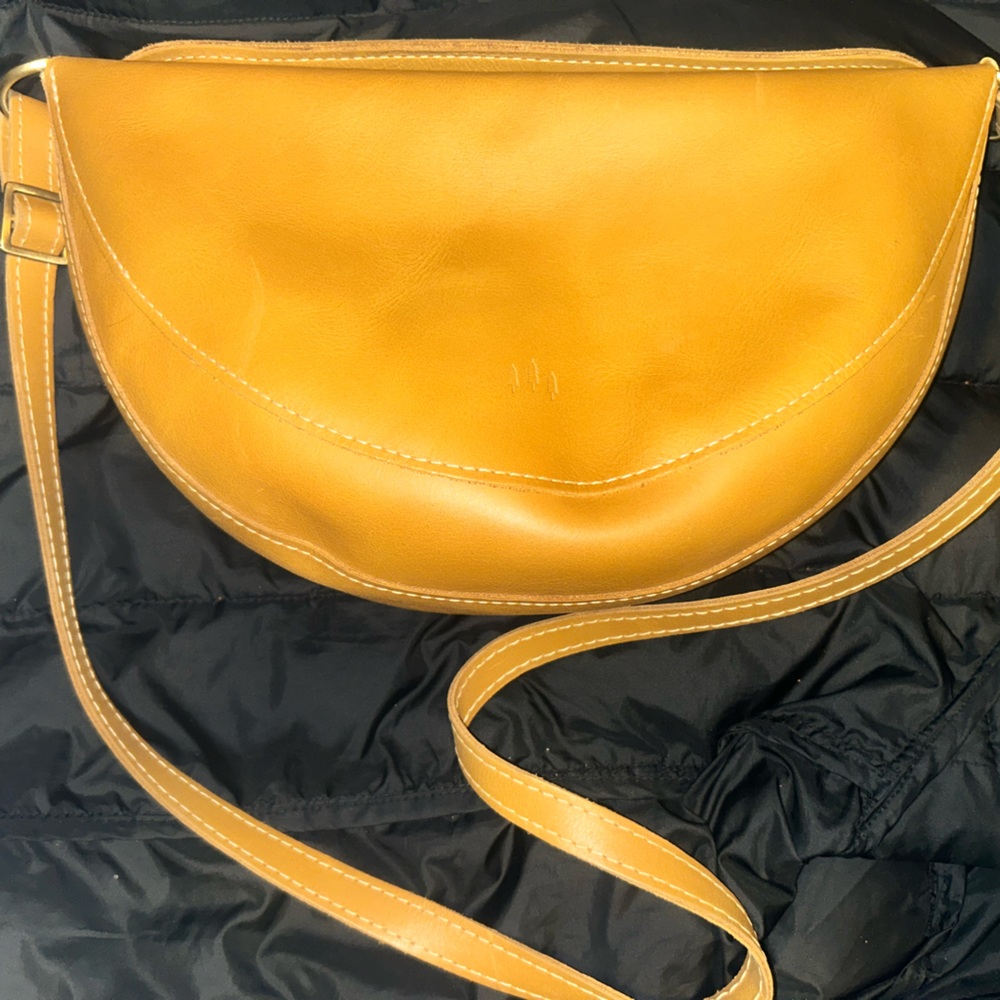 Portland Leather Large Koala Bag in Mango